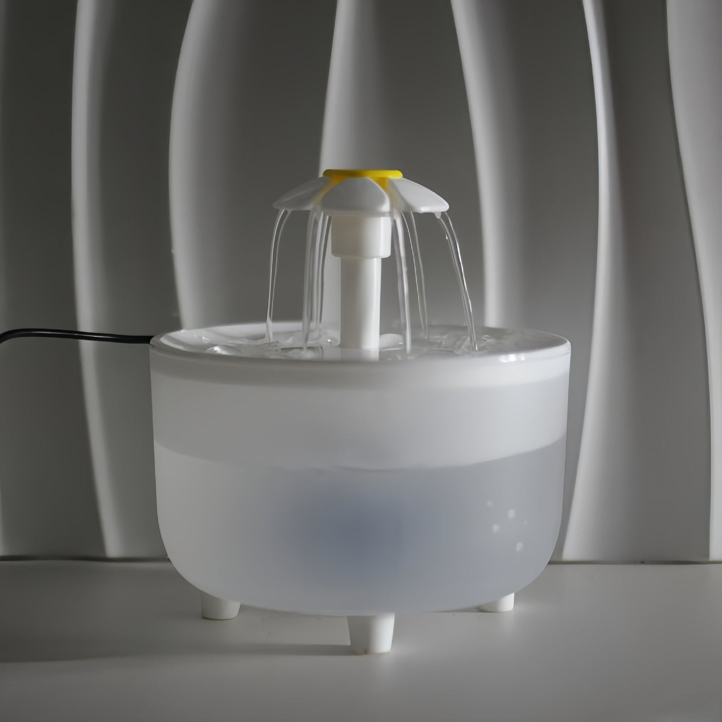 Electric Recirculating Filtered Water Fountain For Pets